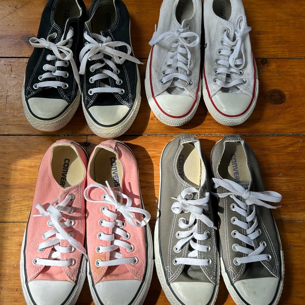 Bundle of size 7 lowtop converse (pink, grey, white, black)